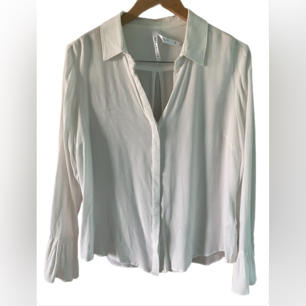 Liverpool Blouse Shirt Long Bell Sleeve White Collar Button Up Women Size Medium